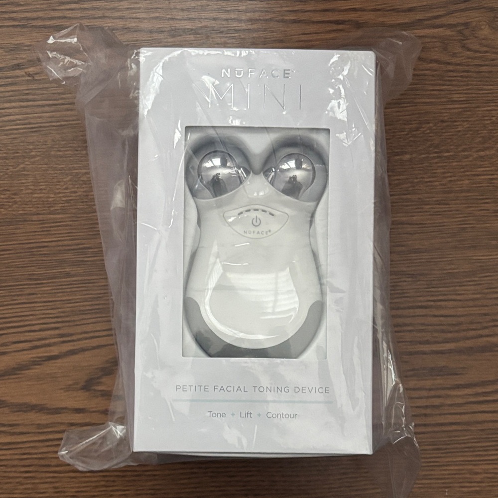 NuFace Mini Facial Toning Device in White and Silver